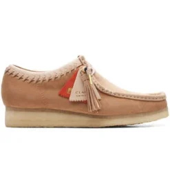 ClarksWallabee Boots - Natural/Tan