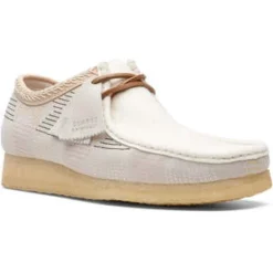 ClarksWallabee Boots - Off White Hairy -Belleville Boot shop Clarks Wallabee boots Off White Hairy 20231020174759 1