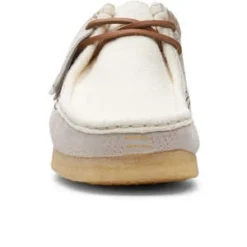 ClarksWallabee Boots - Off White Hairy -Belleville Boot shop Clarks Wallabee boots Off White Hairy 20231020174801 1