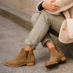 NisoloEva Everyday Chelsea Taupe Suede Boots - Boot -Belleville Boot shop Eva Everyday Chelsea Boot Taupe Suede 20230830162102