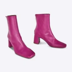 Intentionally BlankTabatha Leather Boots - Flamingo