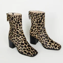 Intentionally BlankPG Boots - Giraffe