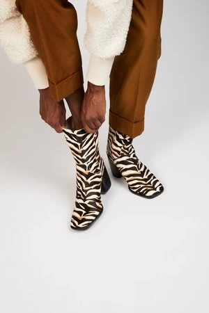 Intentionally BlankPG Boots - Safari 2 Intentionally BlankPG Boots - Safari - Image 2