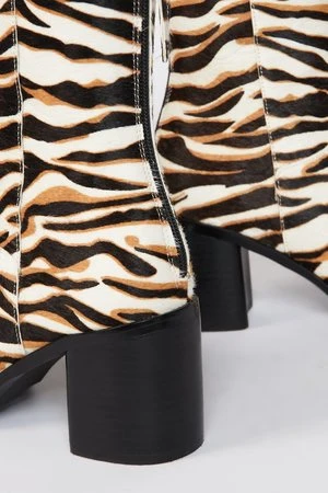 Intentionally BlankPG Boots - Safari 4 Intentionally BlankPG Boots - Safari - Image 4