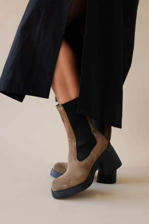 VagabondBROOKE SUEDE BOOTS - MUD 2 VagabondBROOKE SUEDE BOOTS - MUD - Image 2