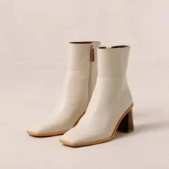 AlohasWest Boots - Cream -Belleville Boot shop West boots cream 20230907222533 2