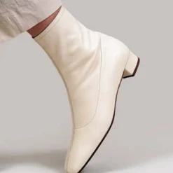 BY FARLeather Este Boots - White